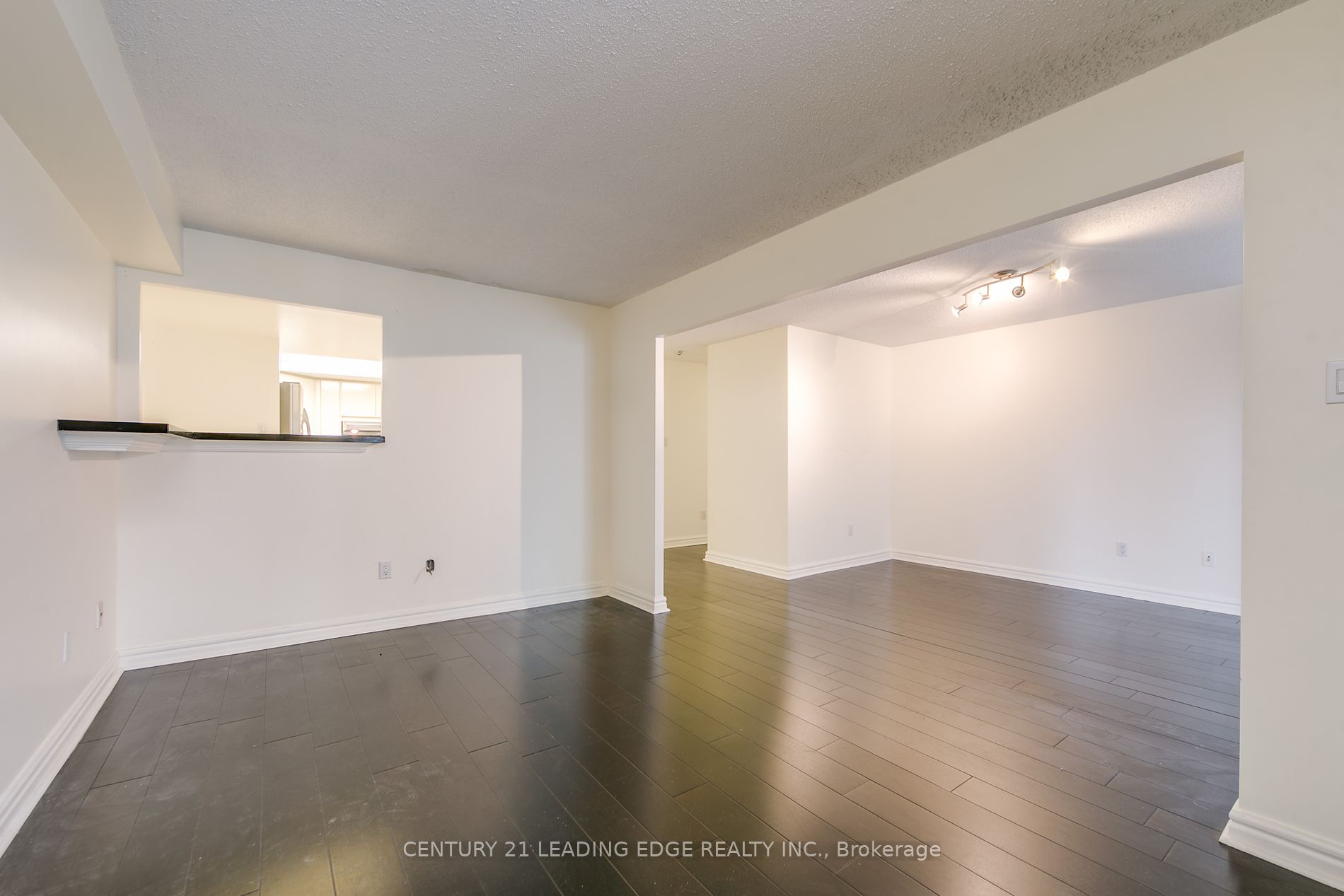 33 University Ave, #1508
