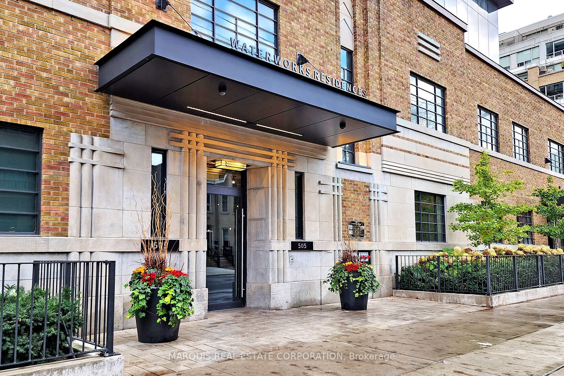 505 Richmond Street W, #632
