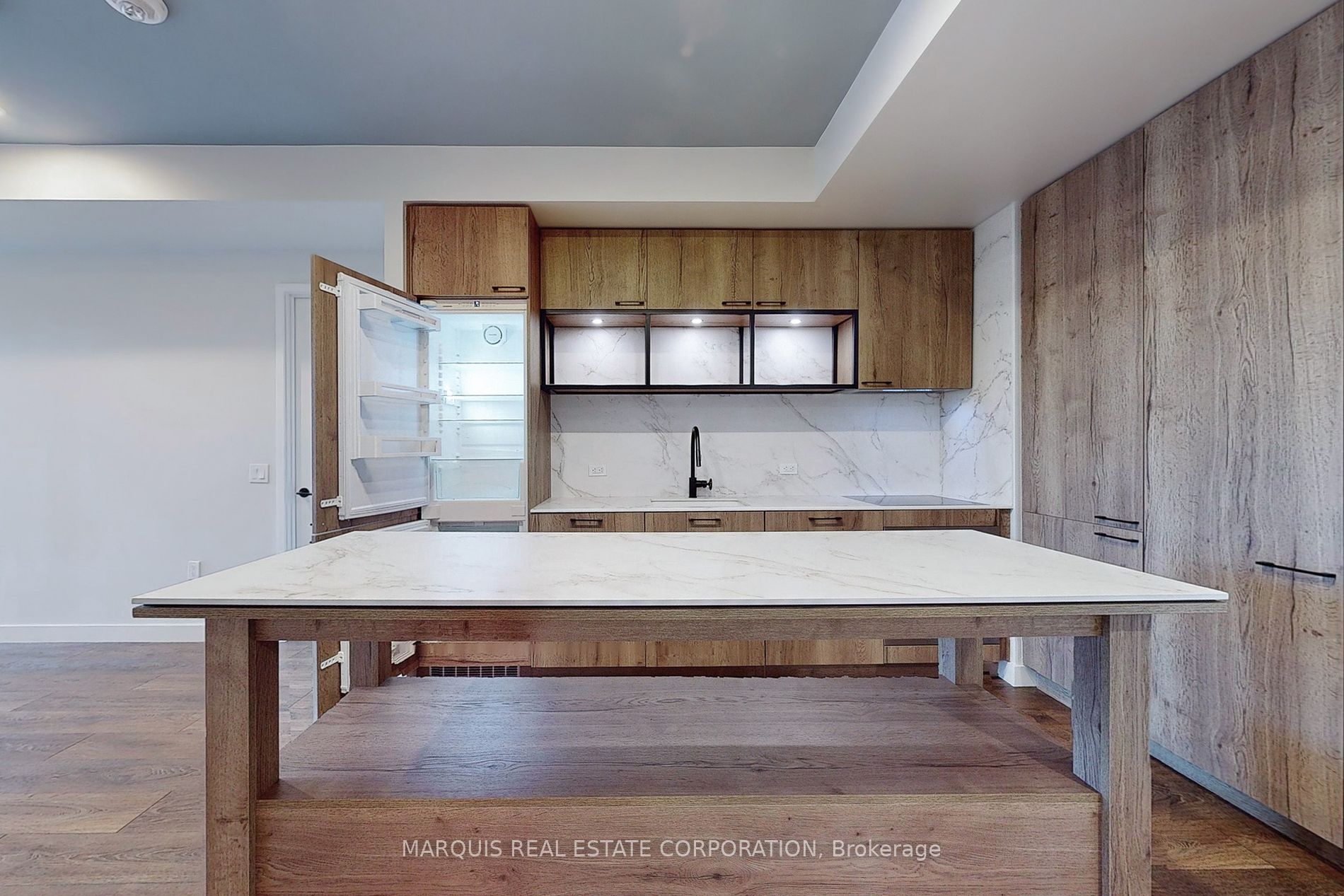 505 Richmond Street W, #632