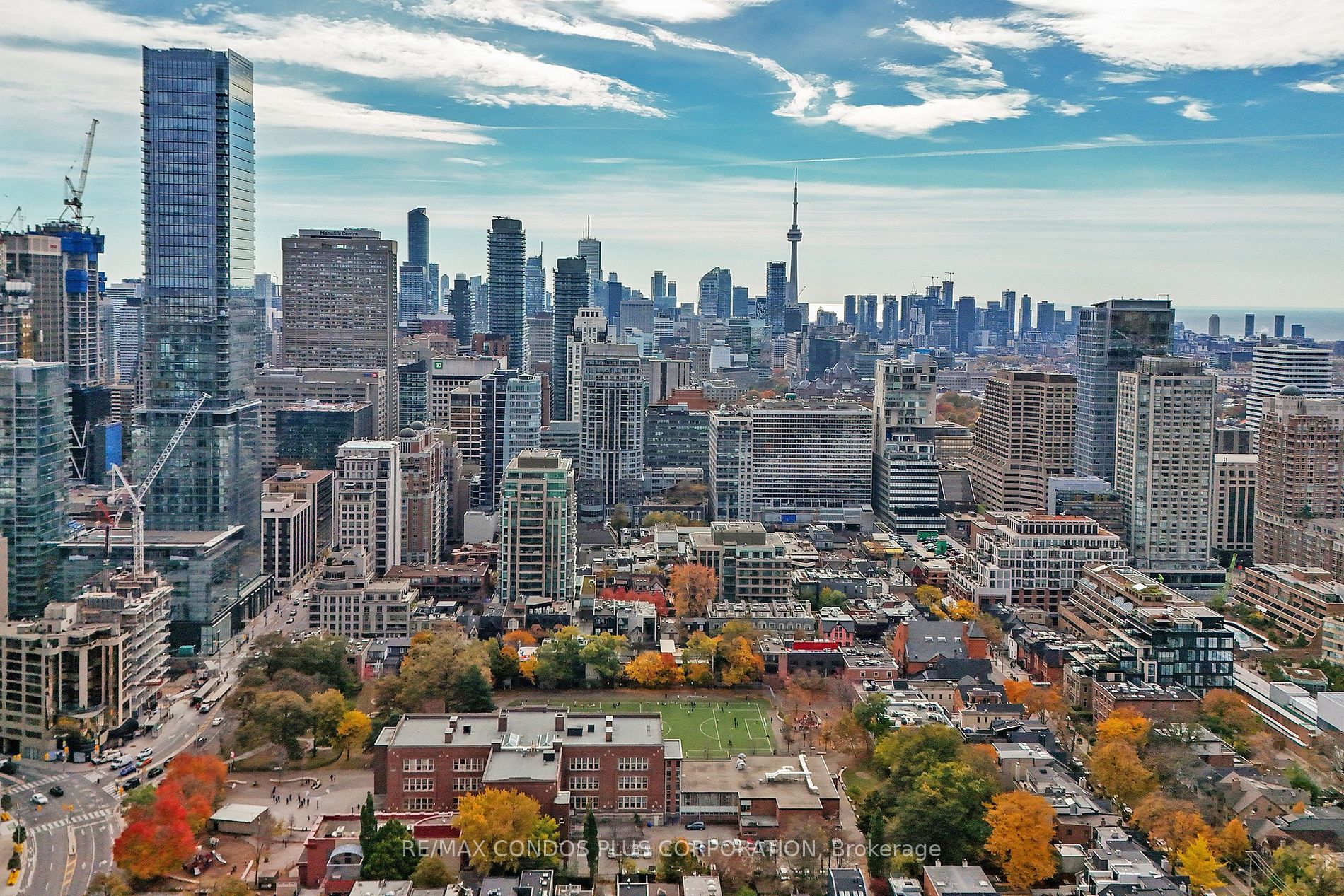 200 Bloor St W, #2105