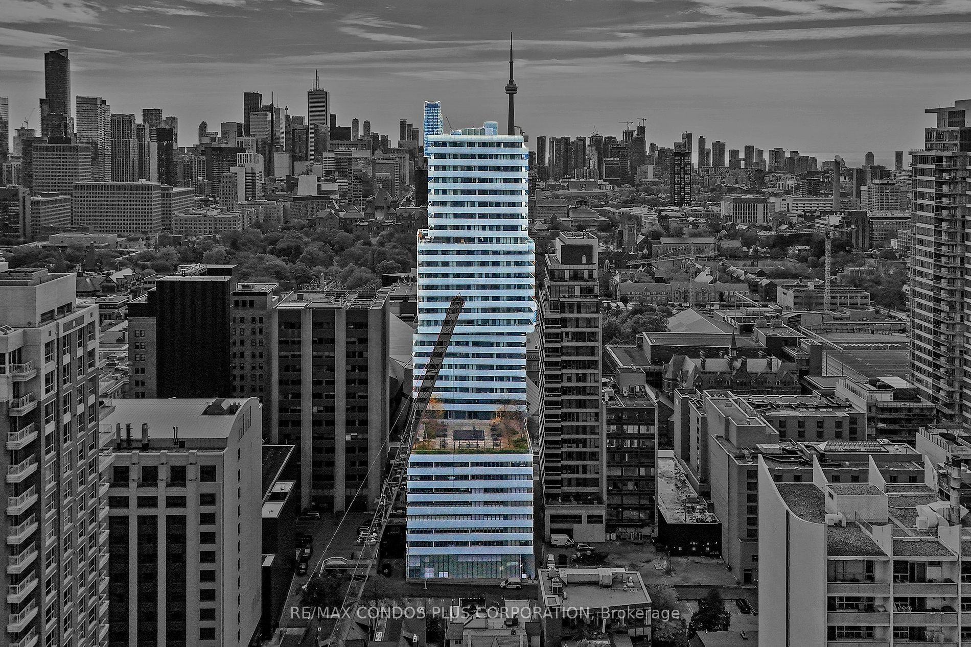 200 Bloor St W, #2105