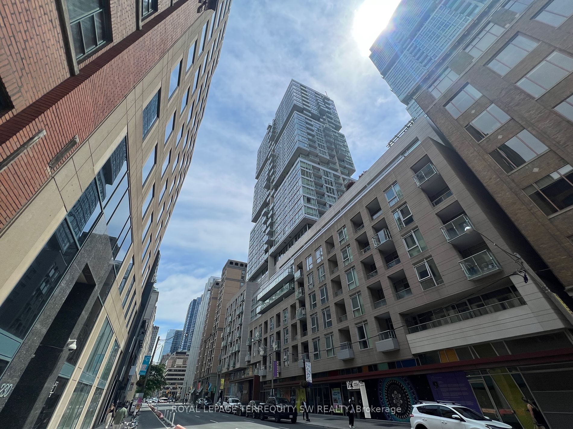 199 Richmond St, #2202
