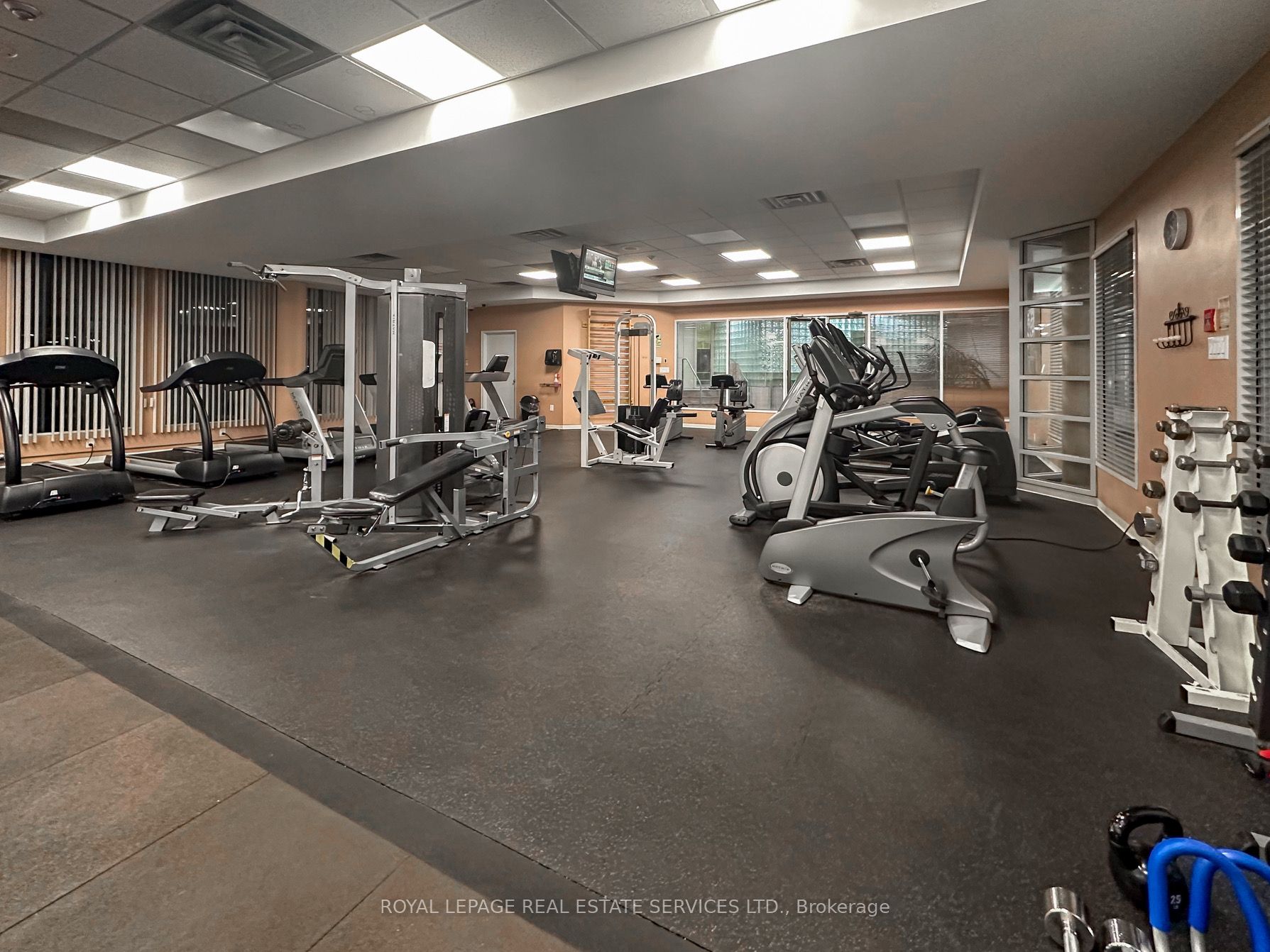 7 Concorde Place, #212