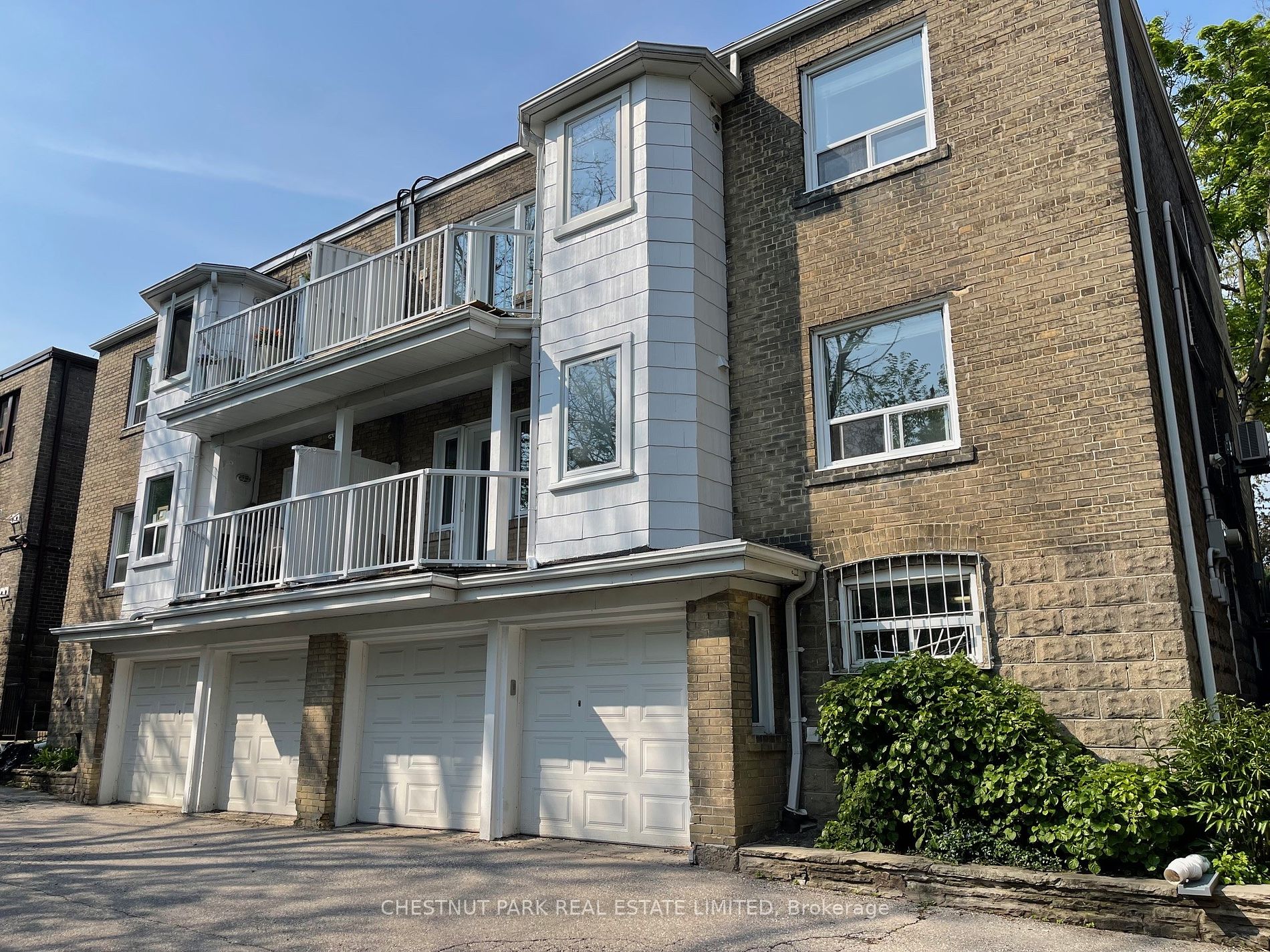 99 Chatsworth Drive #Main