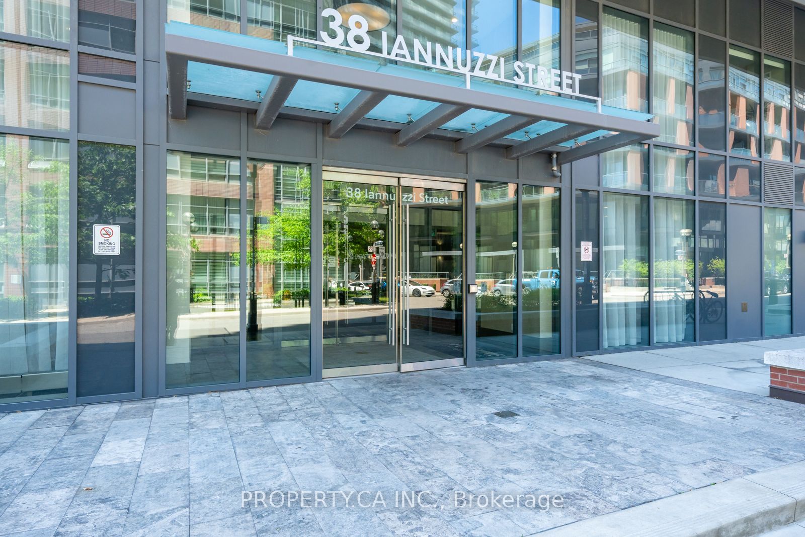 38 Iannuzzi Street, #304