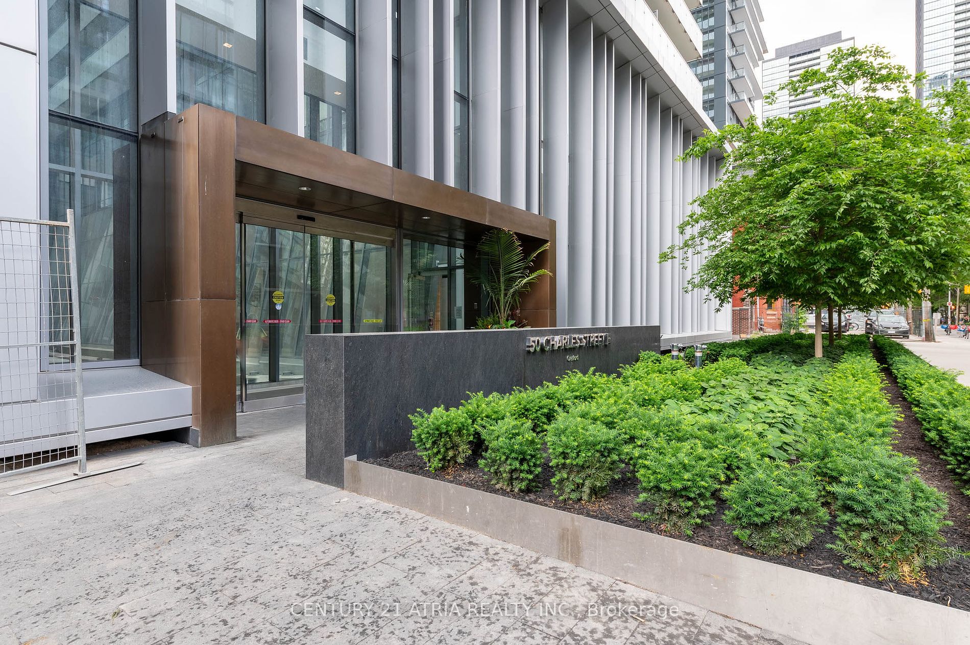 50 Charles St E, #4906