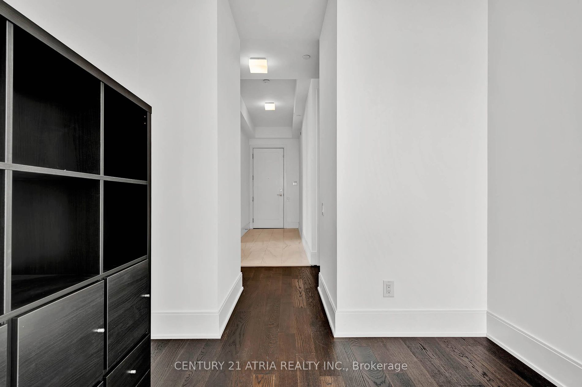 50 Charles St E, #4906