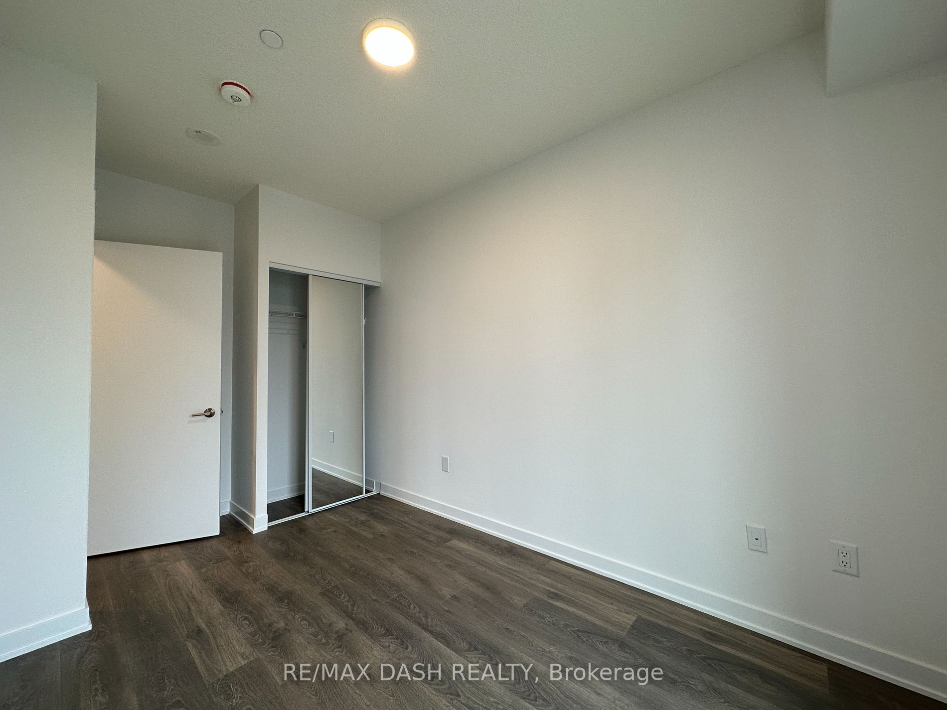 130 River St, #2402