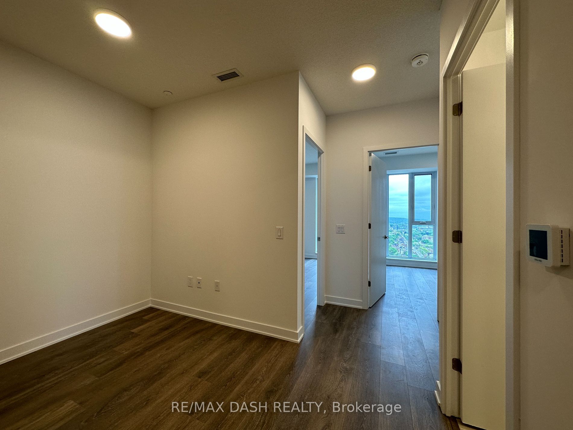 130 River St, #2402