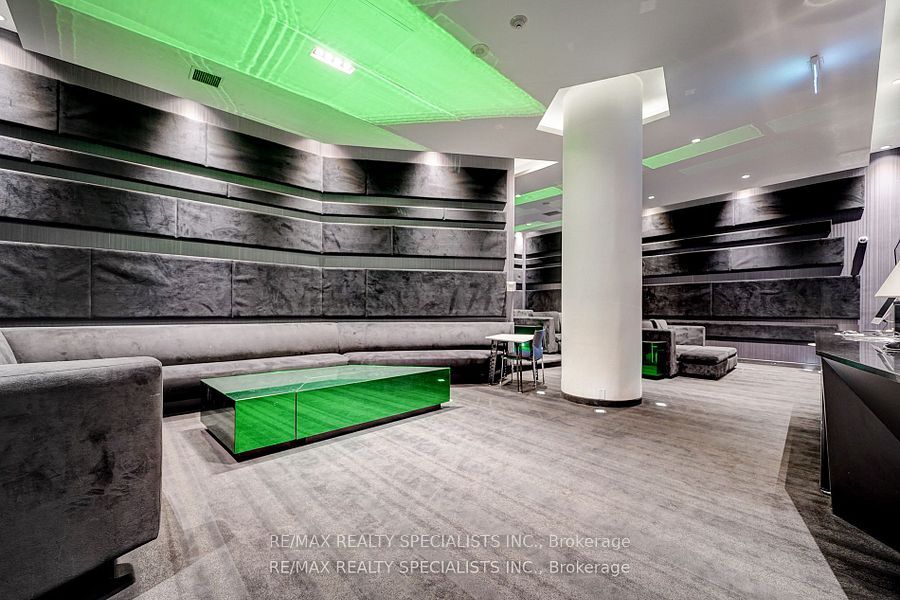 352 Front Street #2305