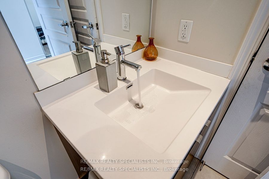 352 Front Street #2305