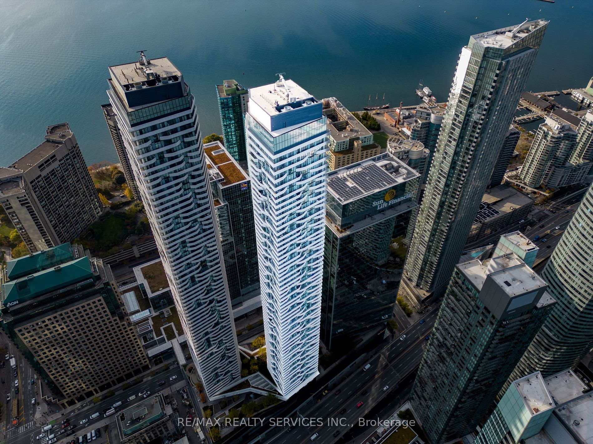 100 Harbour St, #1202