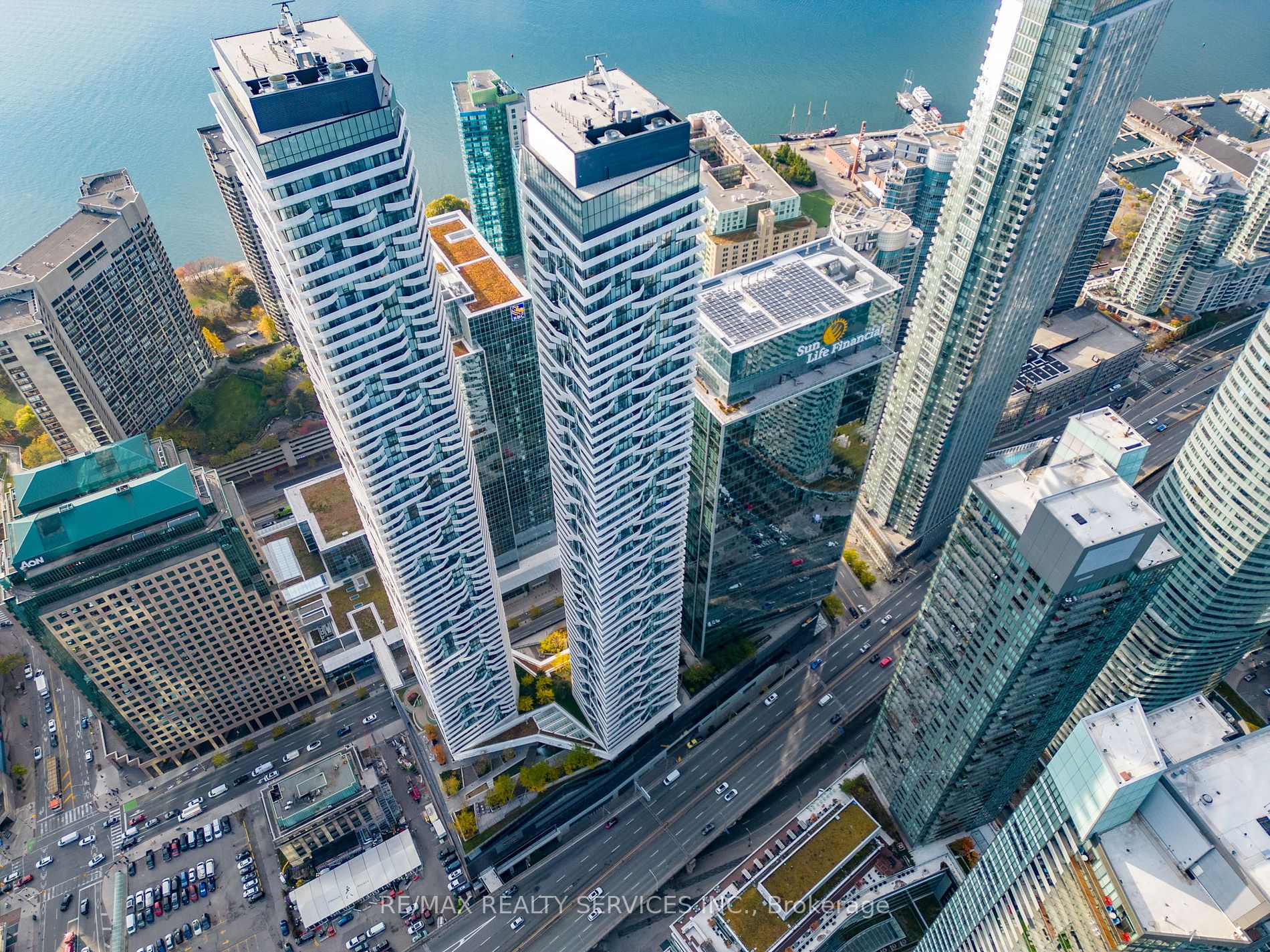 100 Harbour St, #1202