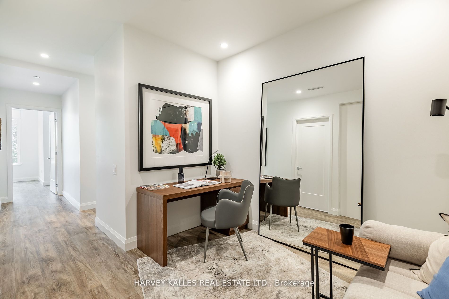 71 Redpath Ave, #306