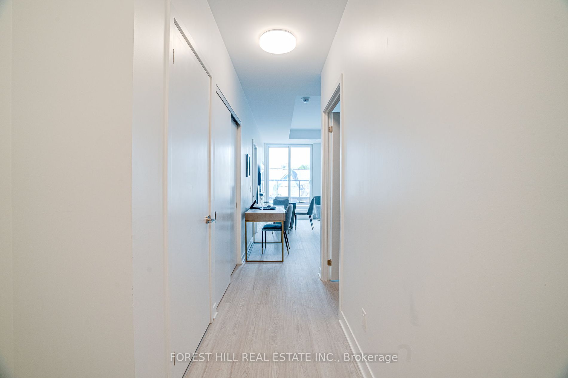 185 Alberta Avenue, #209
