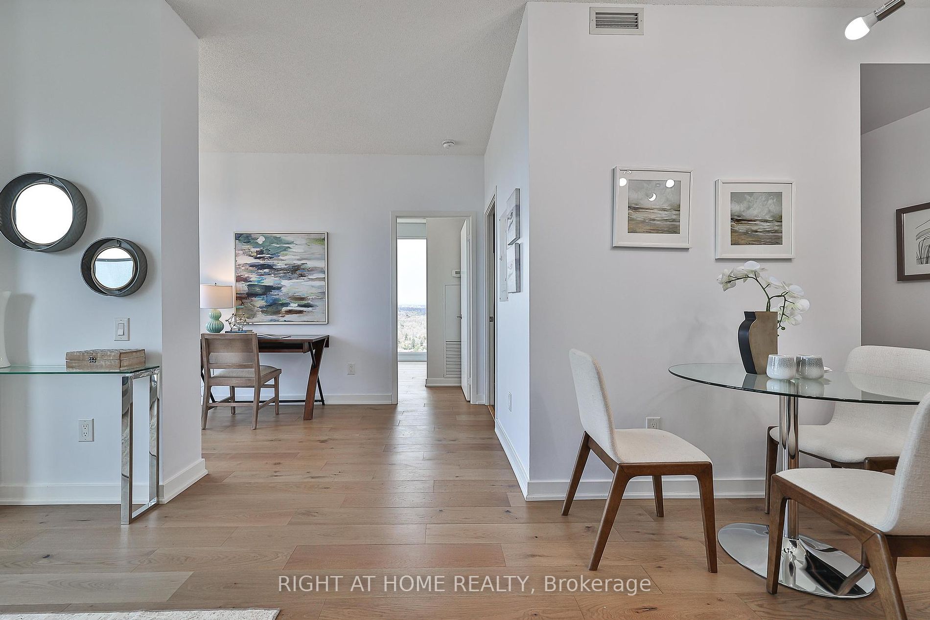 121 MCMAHON Dr, #2917