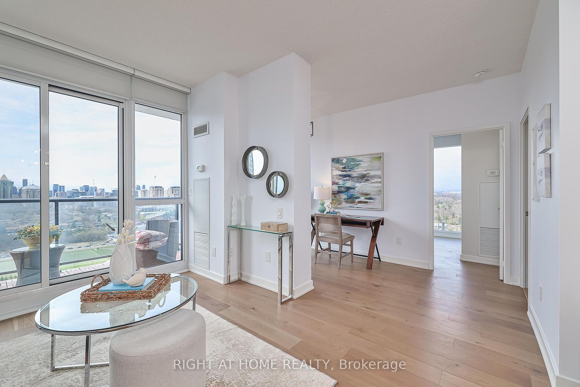 121 MCMAHON Dr, #2917