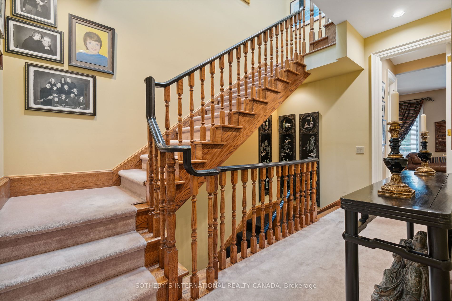 55 Lowther Ave