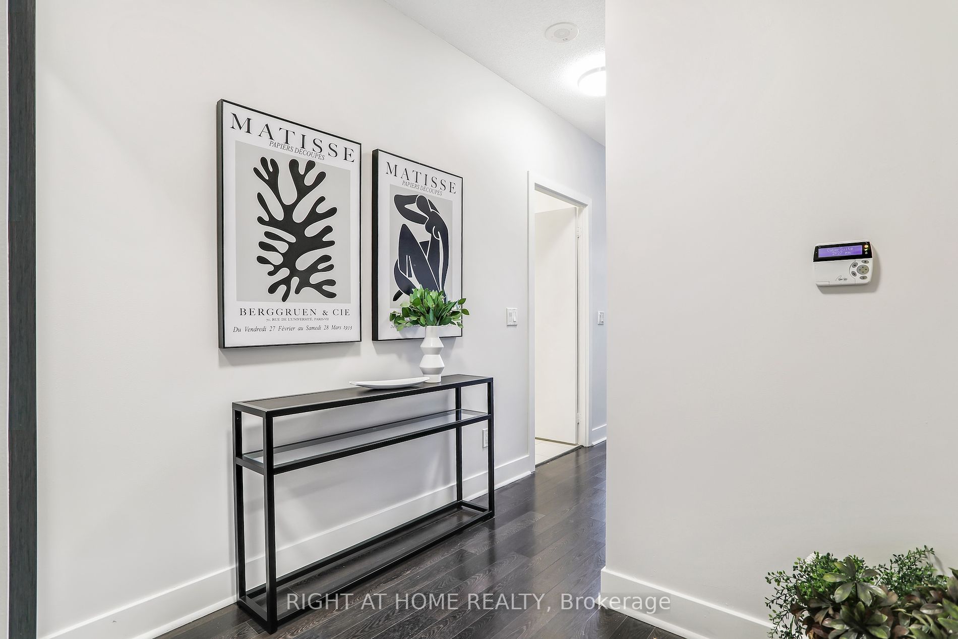 90 Stadium Rd, #829