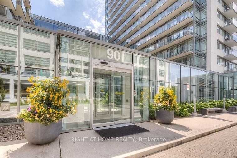 90 Stadium Rd, #829