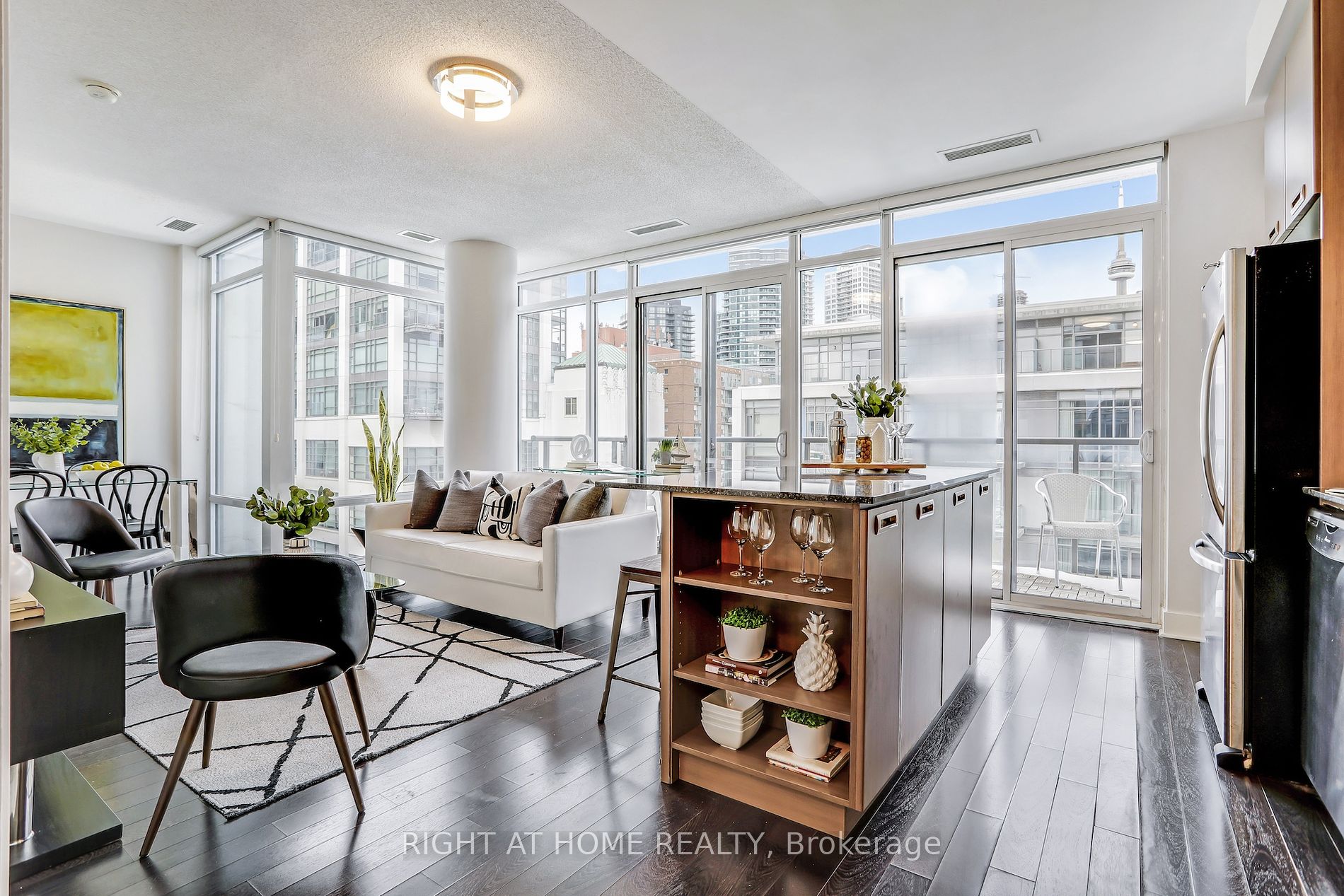 90 Stadium Rd, #829
