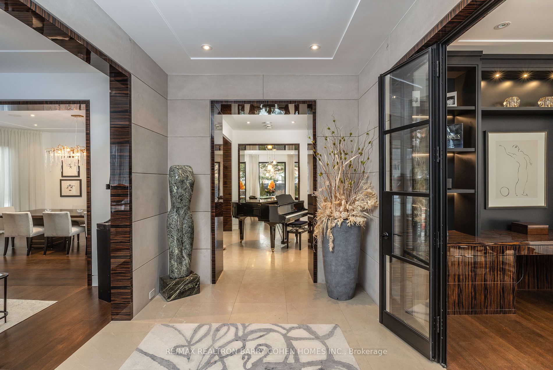 148 Highland Crescent