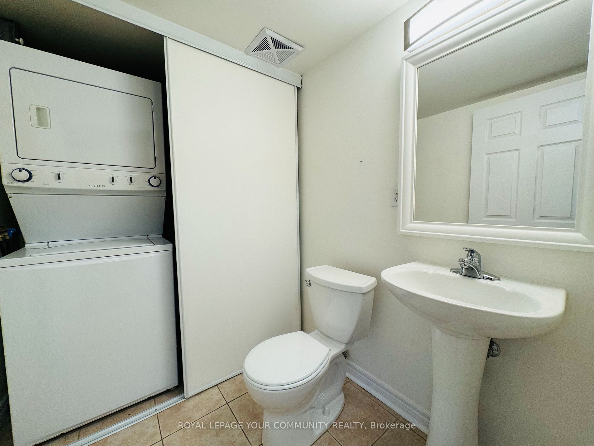207 Wellesley Street E, #103