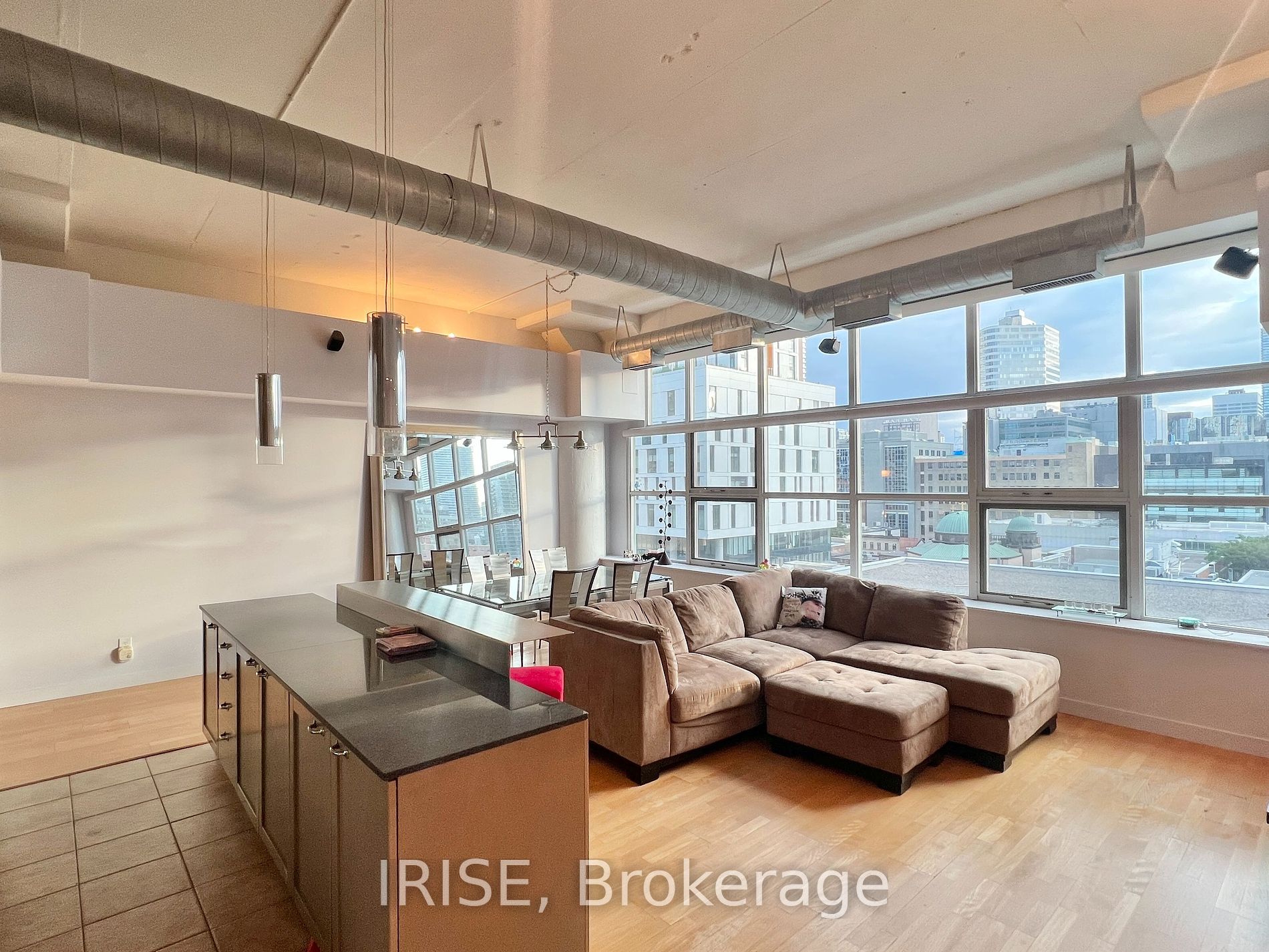155 Dalhousie Street W #713