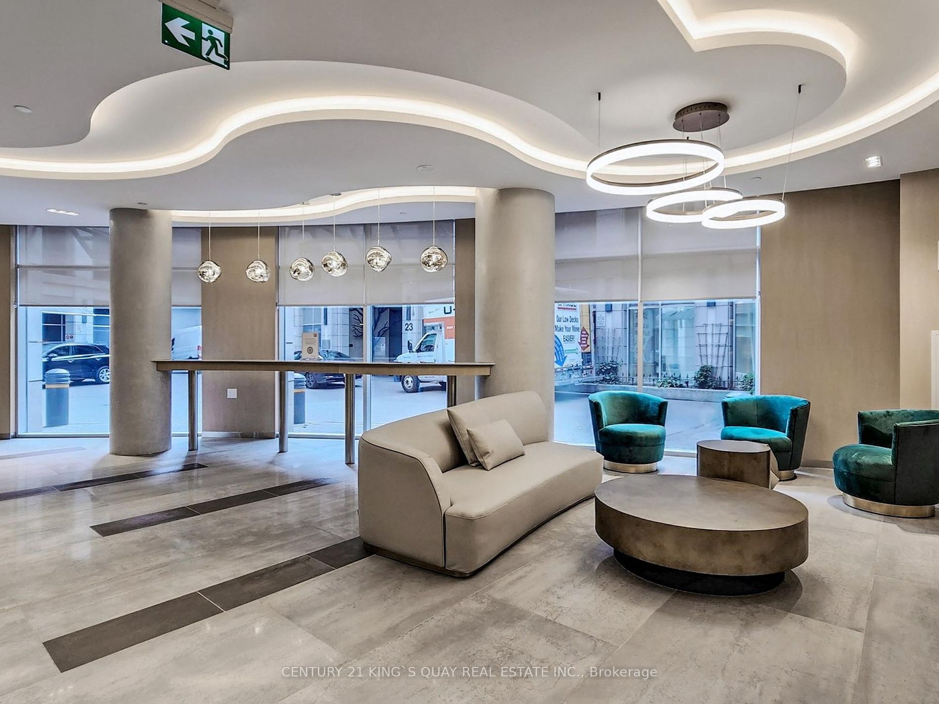21 Carlton St, #1301