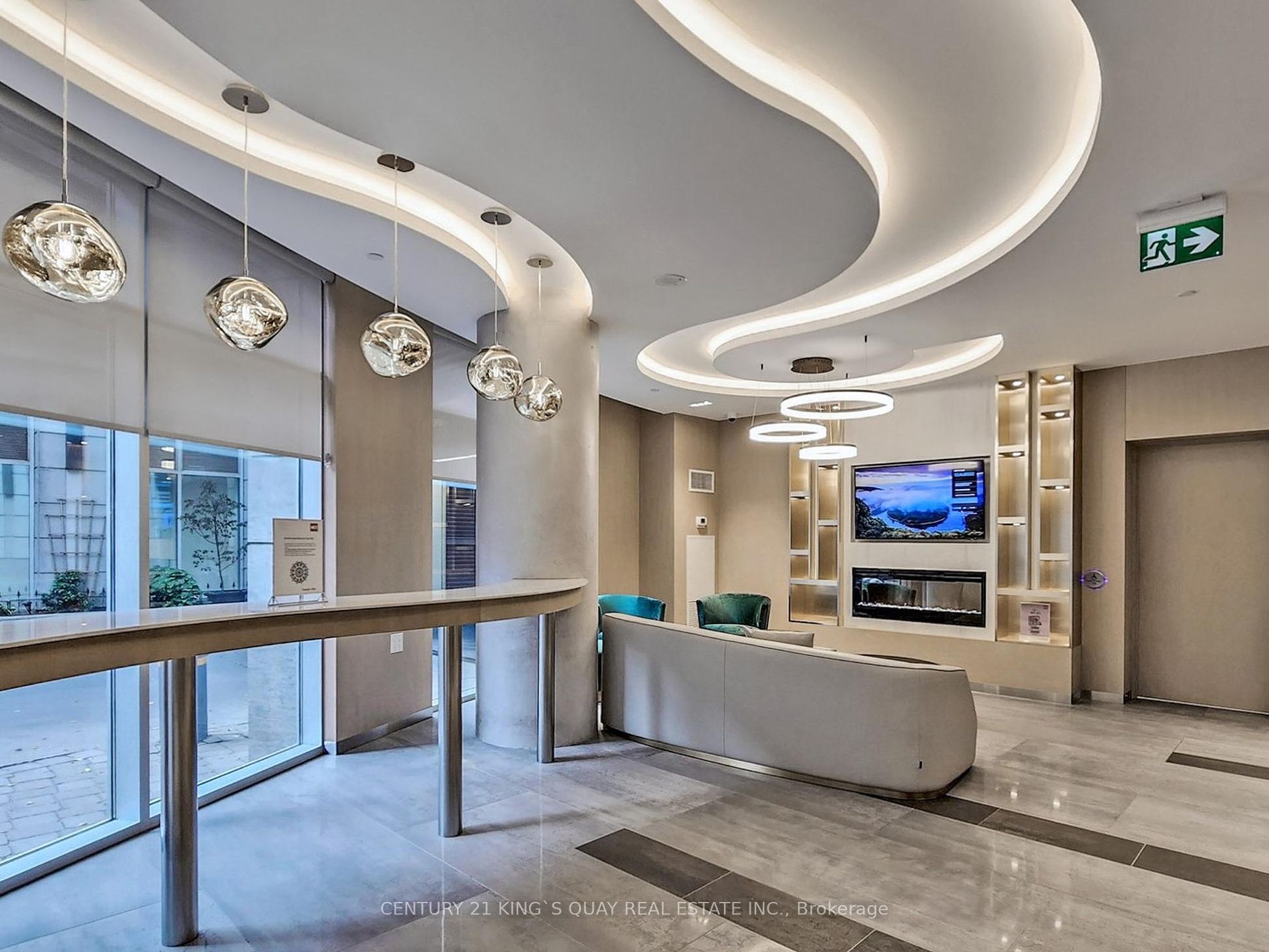21 Carlton St, #1301