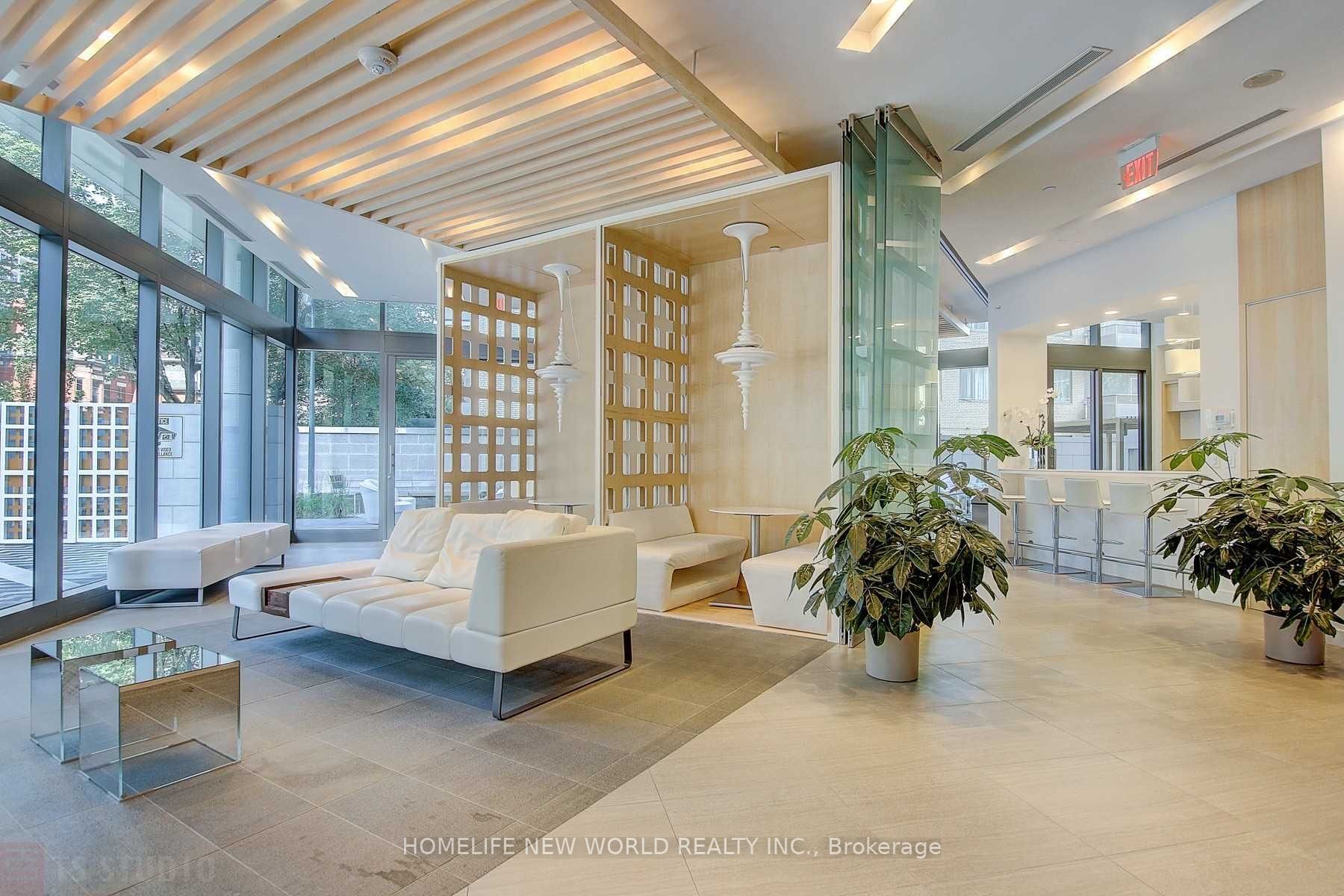 45 Charles Street E, #1002