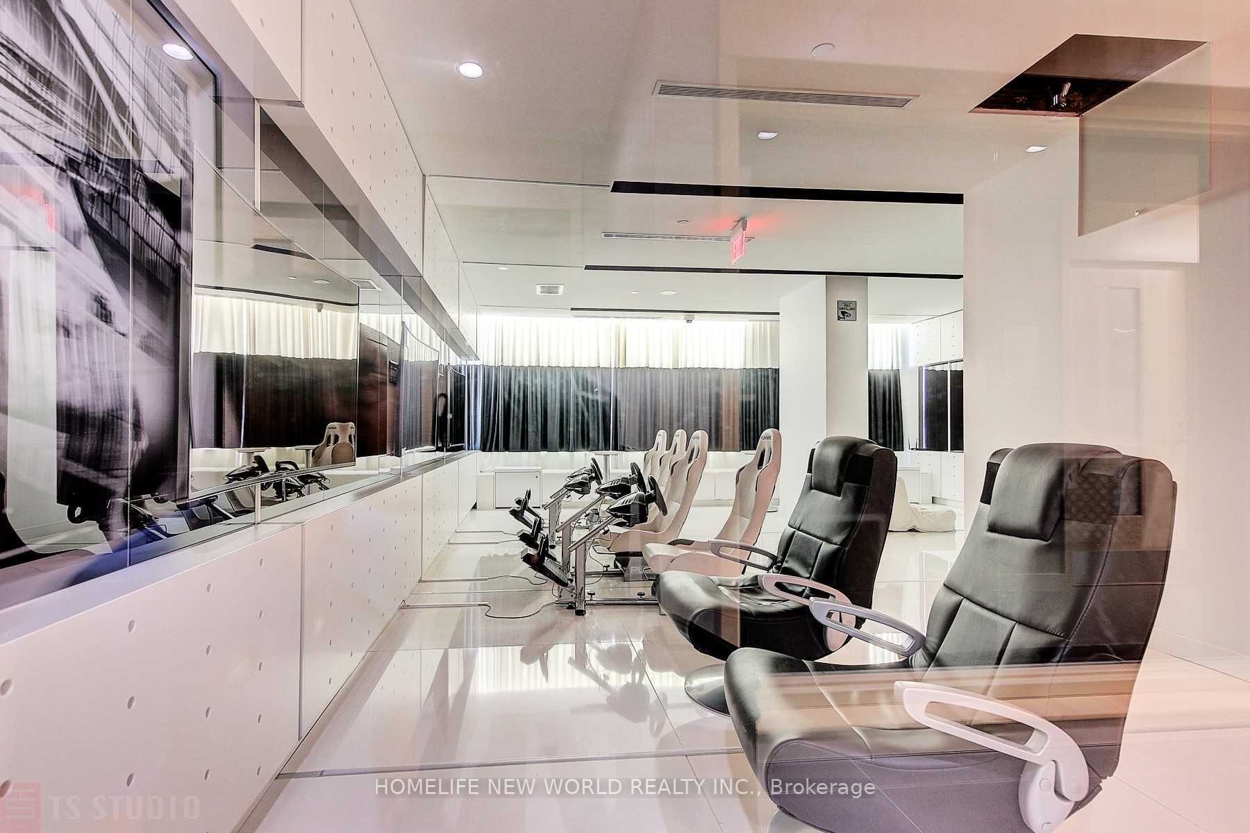 45 Charles Street E, #1002