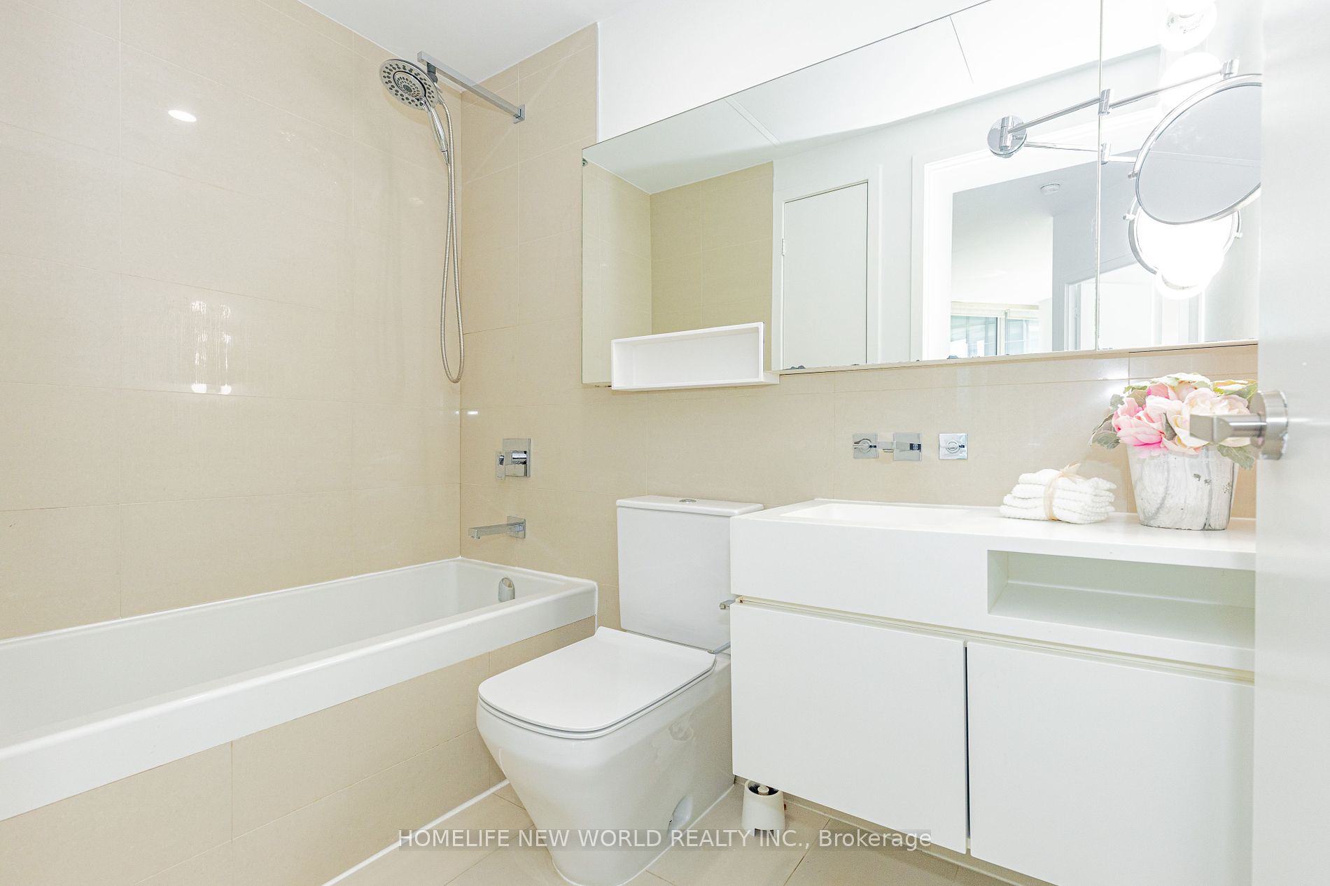 45 Charles Street E, #1002