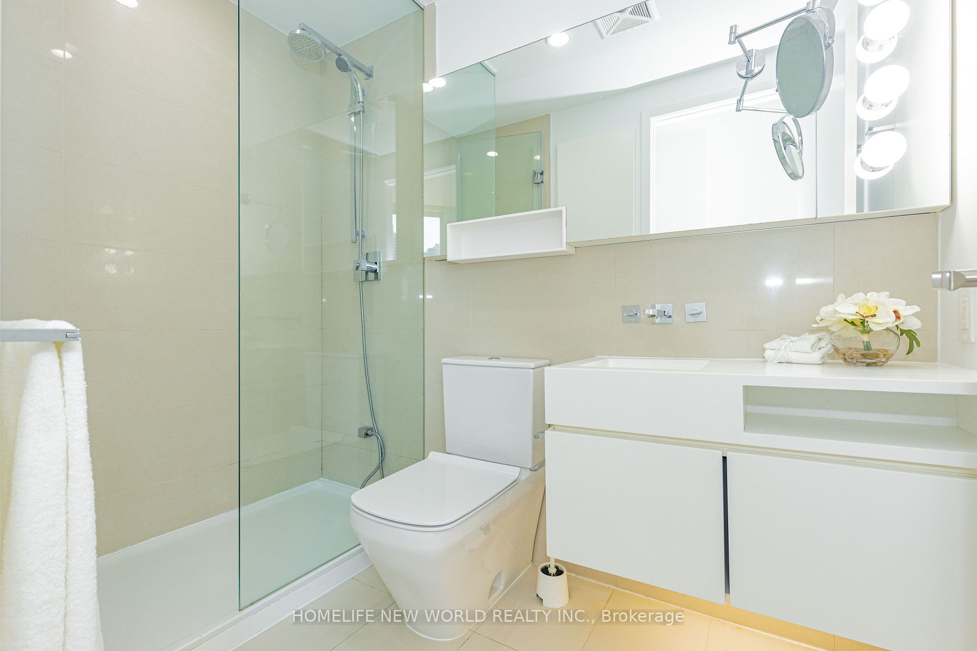 45 Charles Street E, #1002