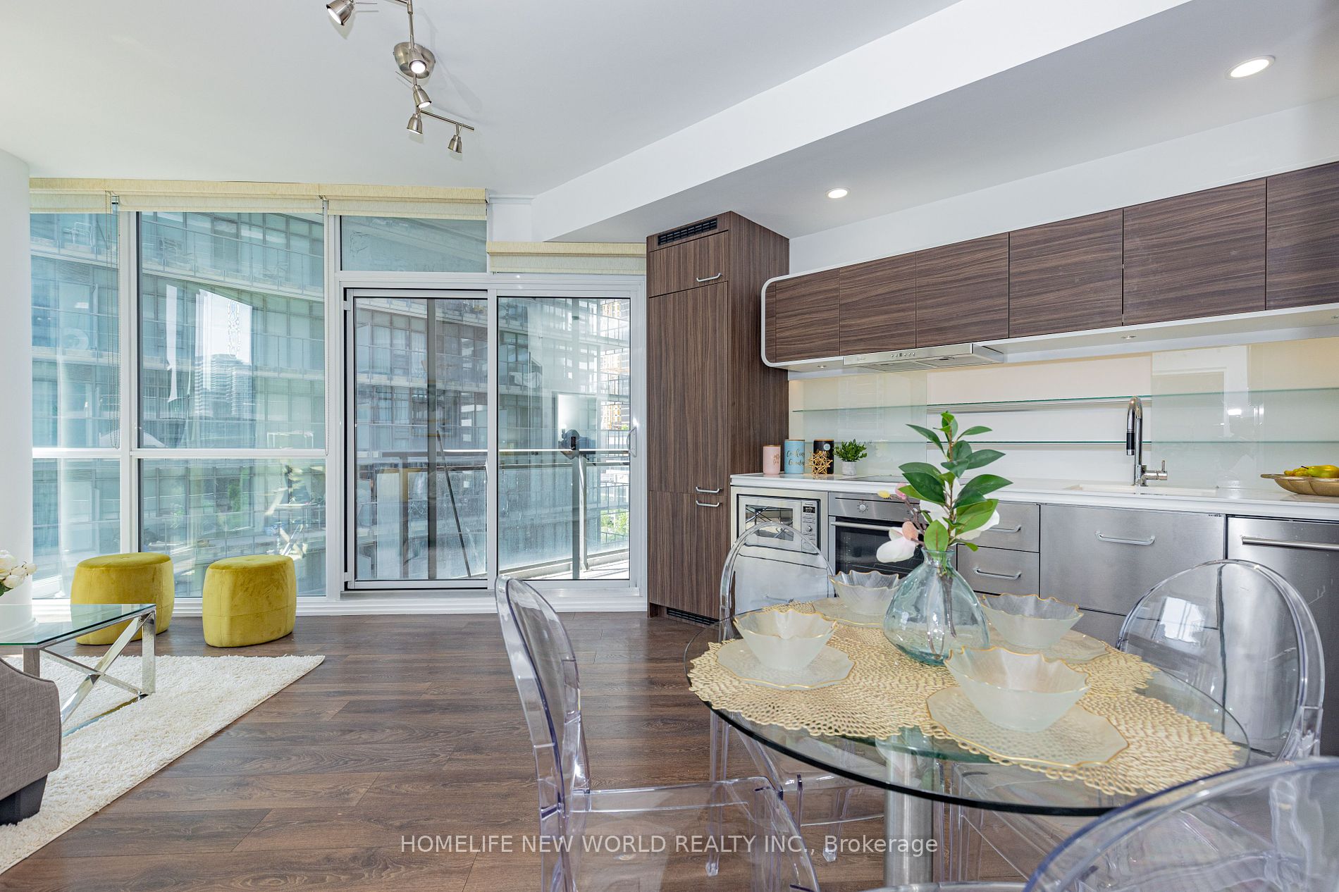 45 Charles Street E, #1002