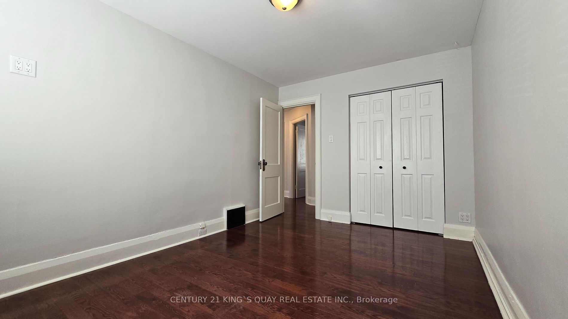 92 Bowood Ave