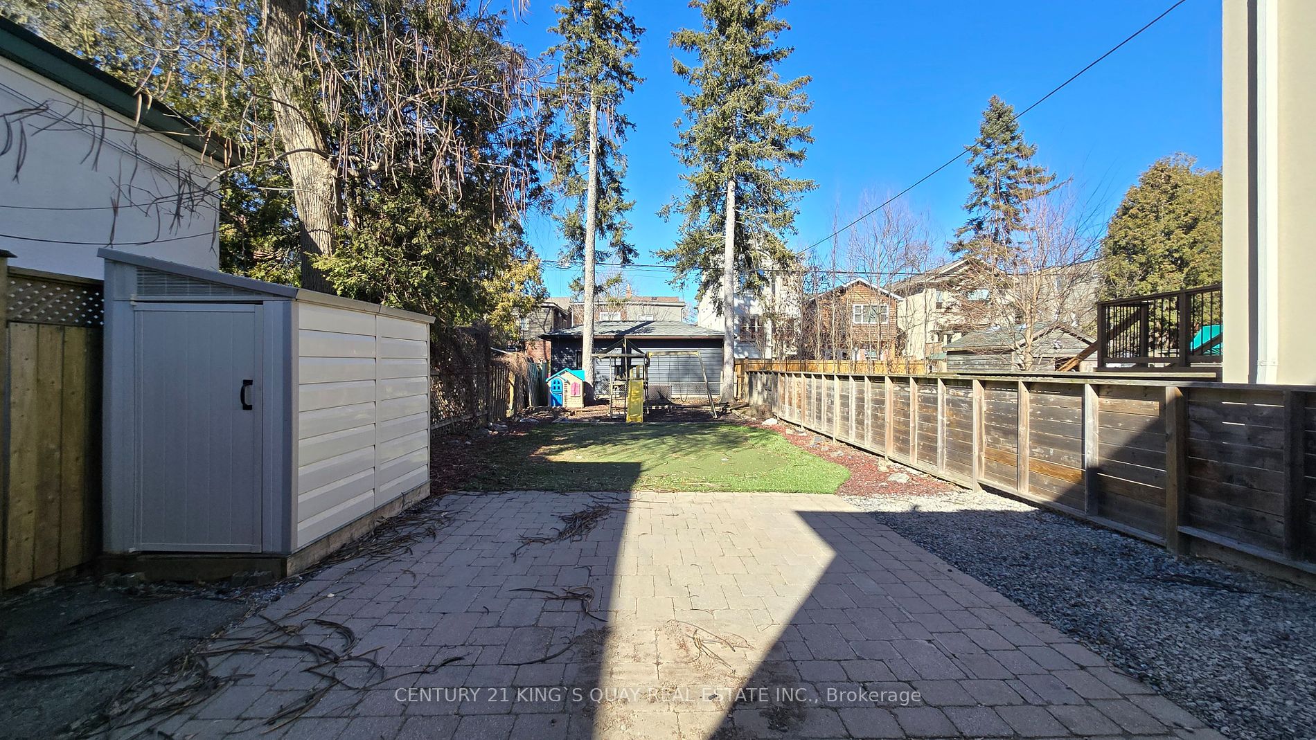 92 Bowood Ave