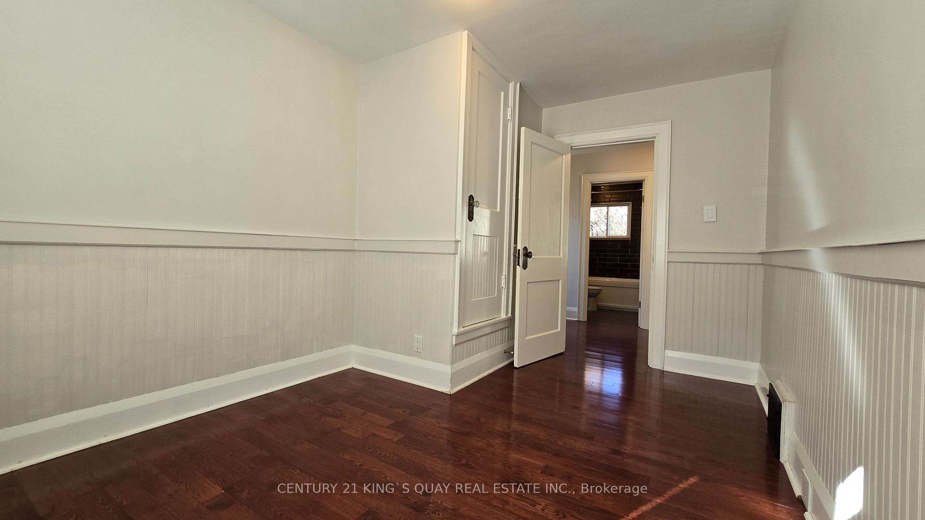 92 Bowood Ave