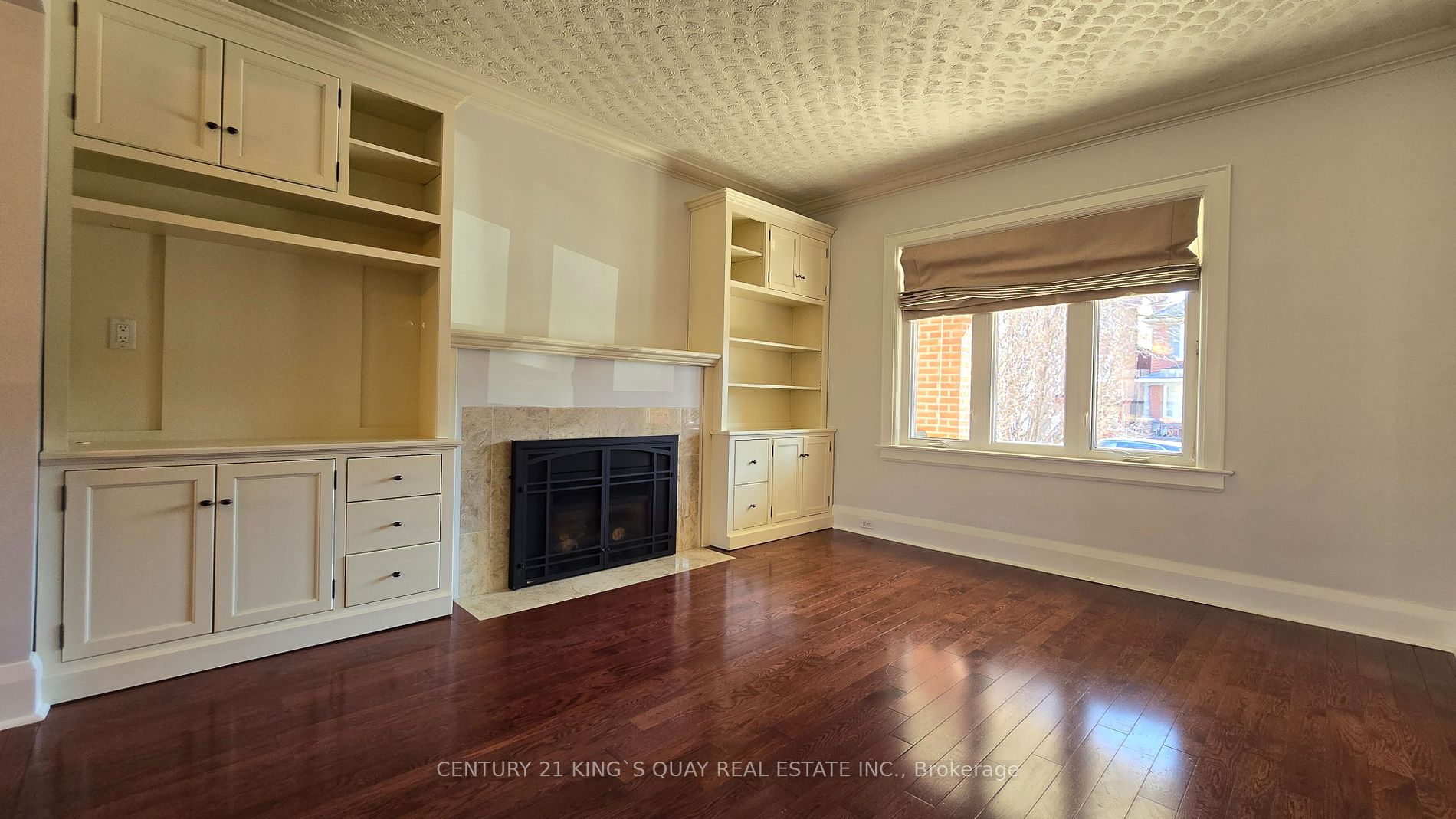 92 Bowood Ave