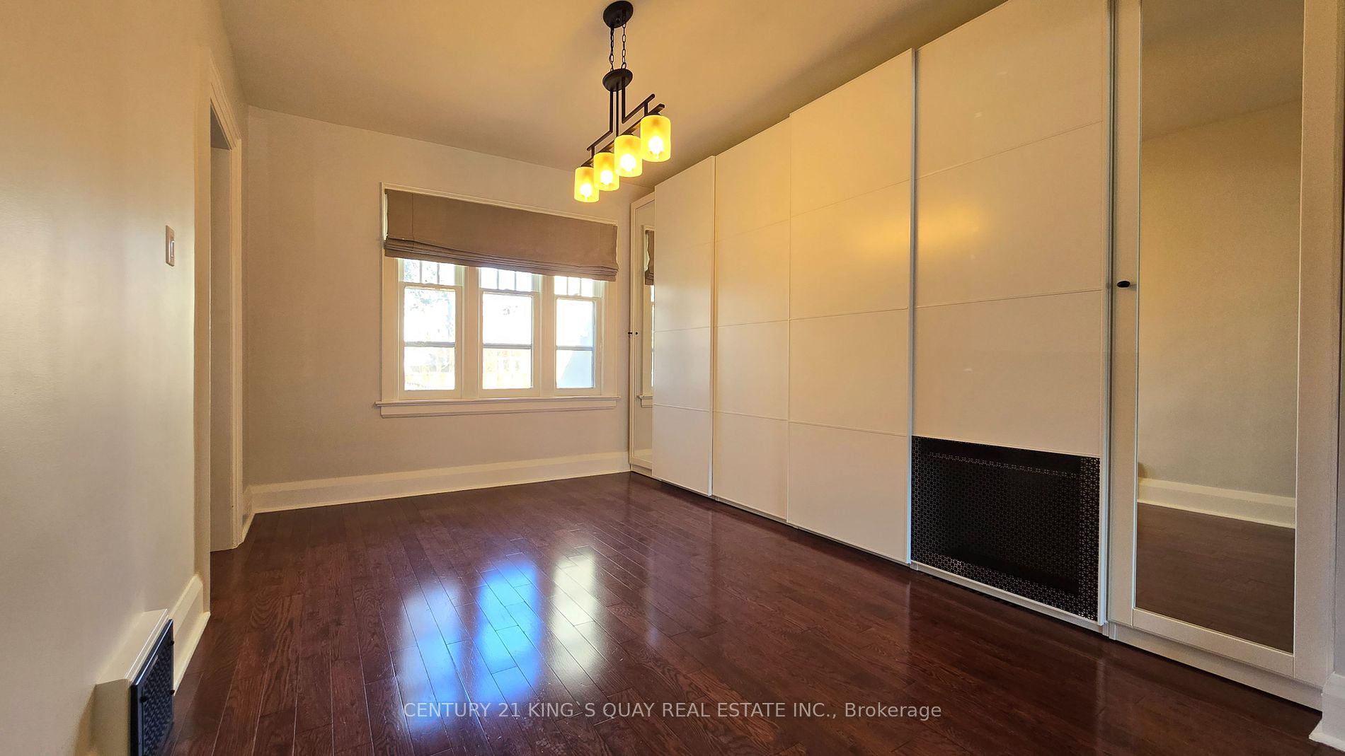 92 Bowood Ave