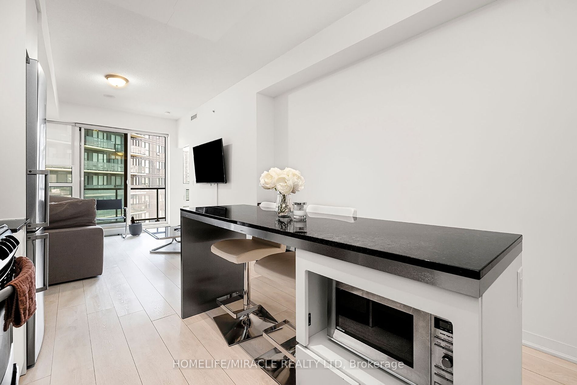 51 East Liberty St, #1108