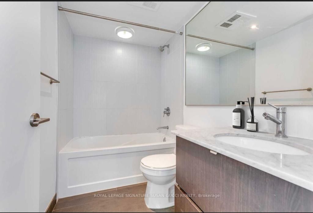 170 Fort York Blvd, #509