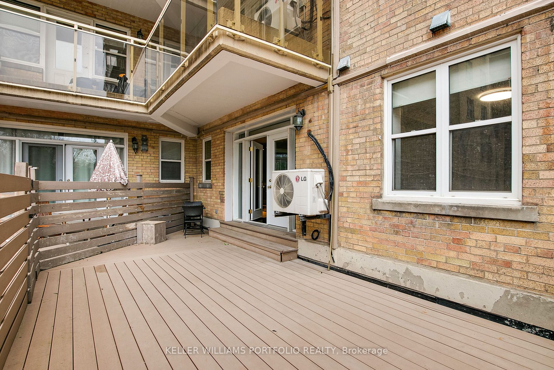 2603 Bathurst St, #108