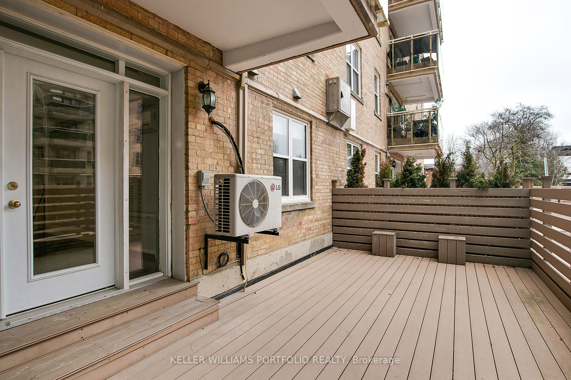 2603 Bathurst St, #108