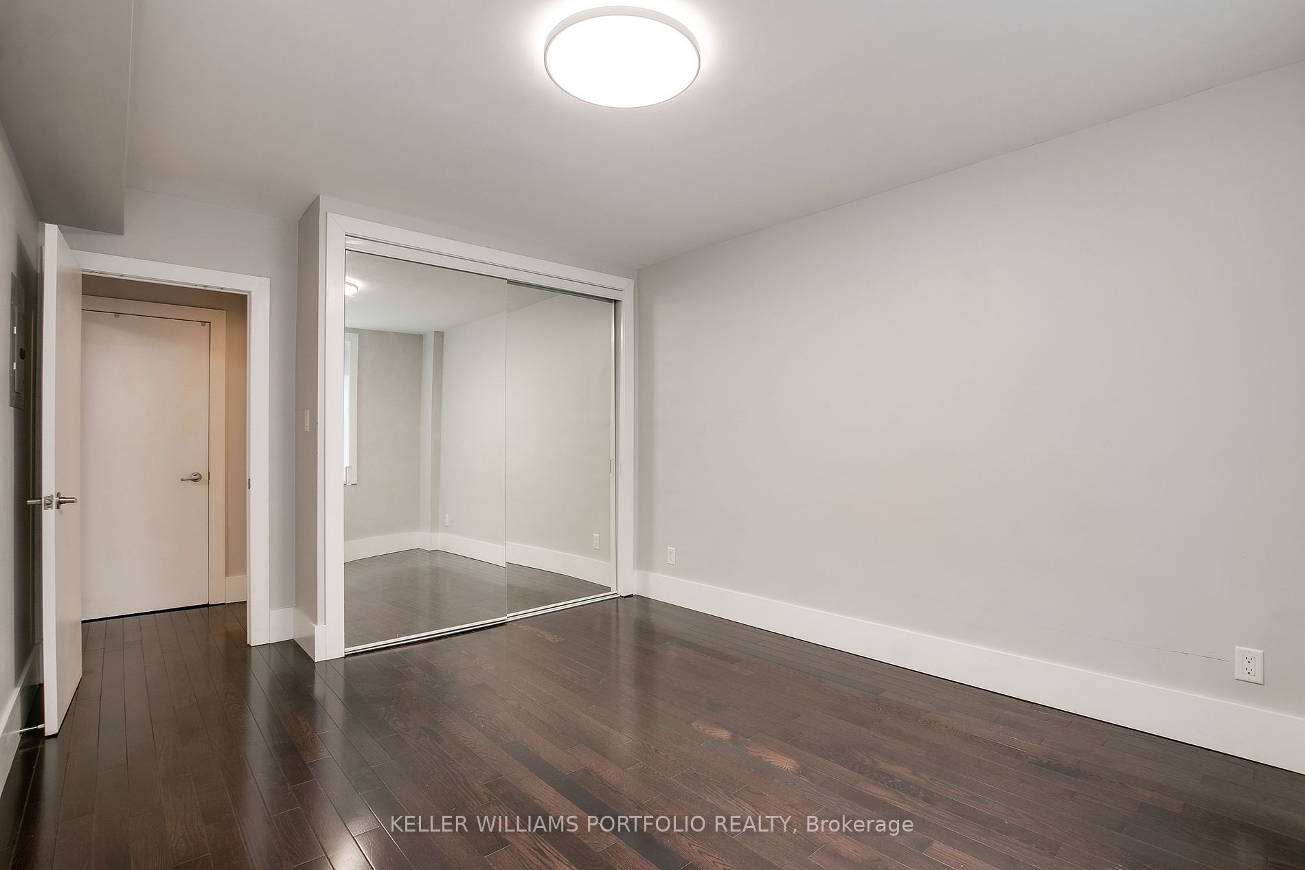 2603 Bathurst St, #108