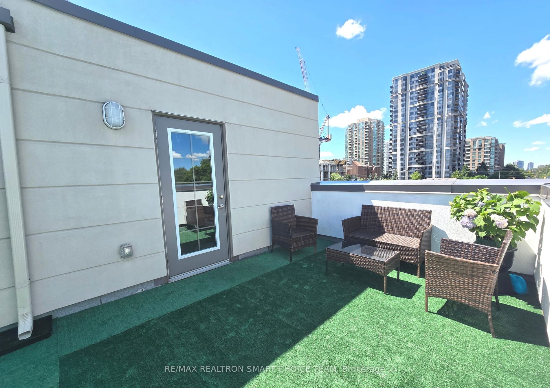 52 Holmes Ave, #3
