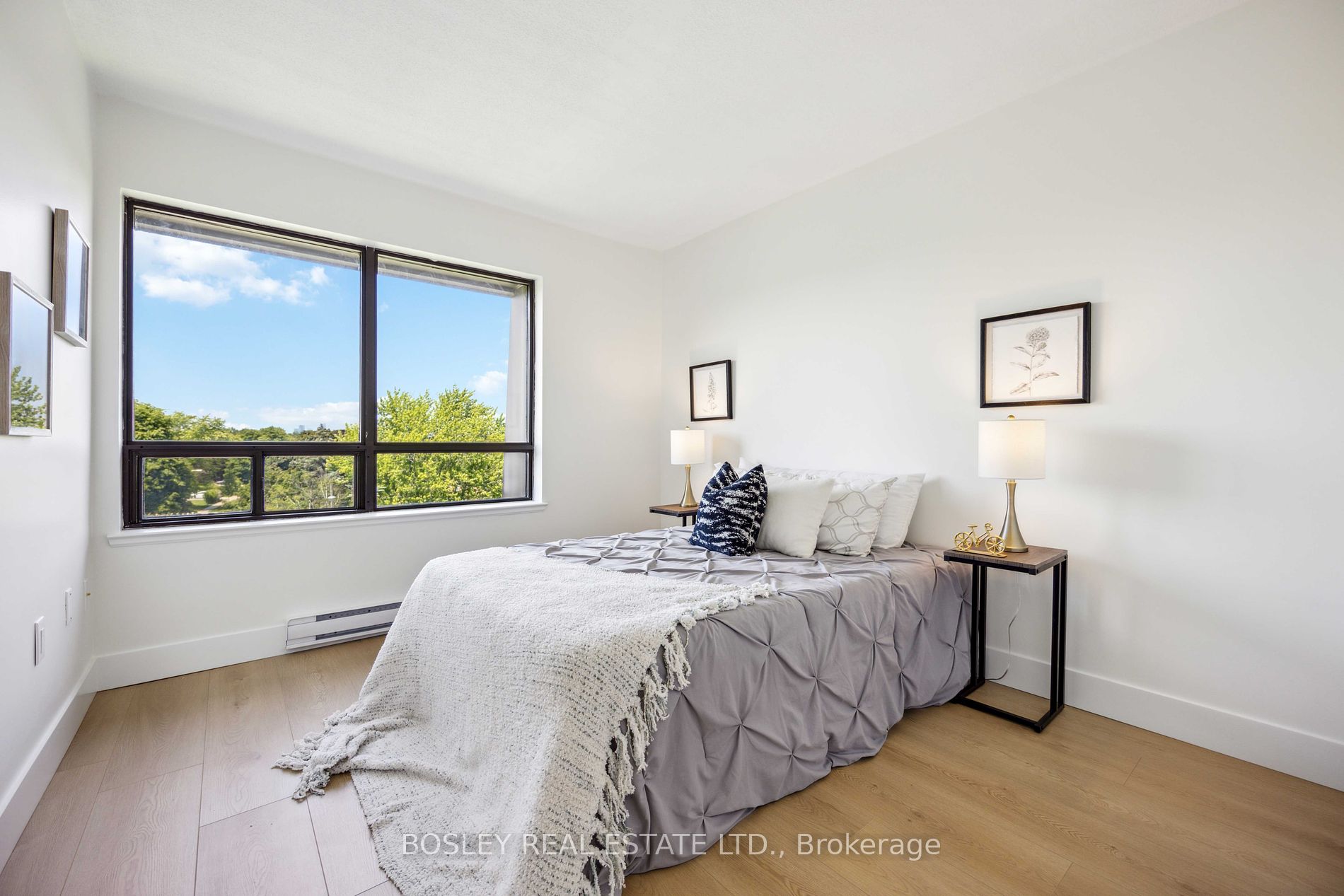 255 The Donway W, #523