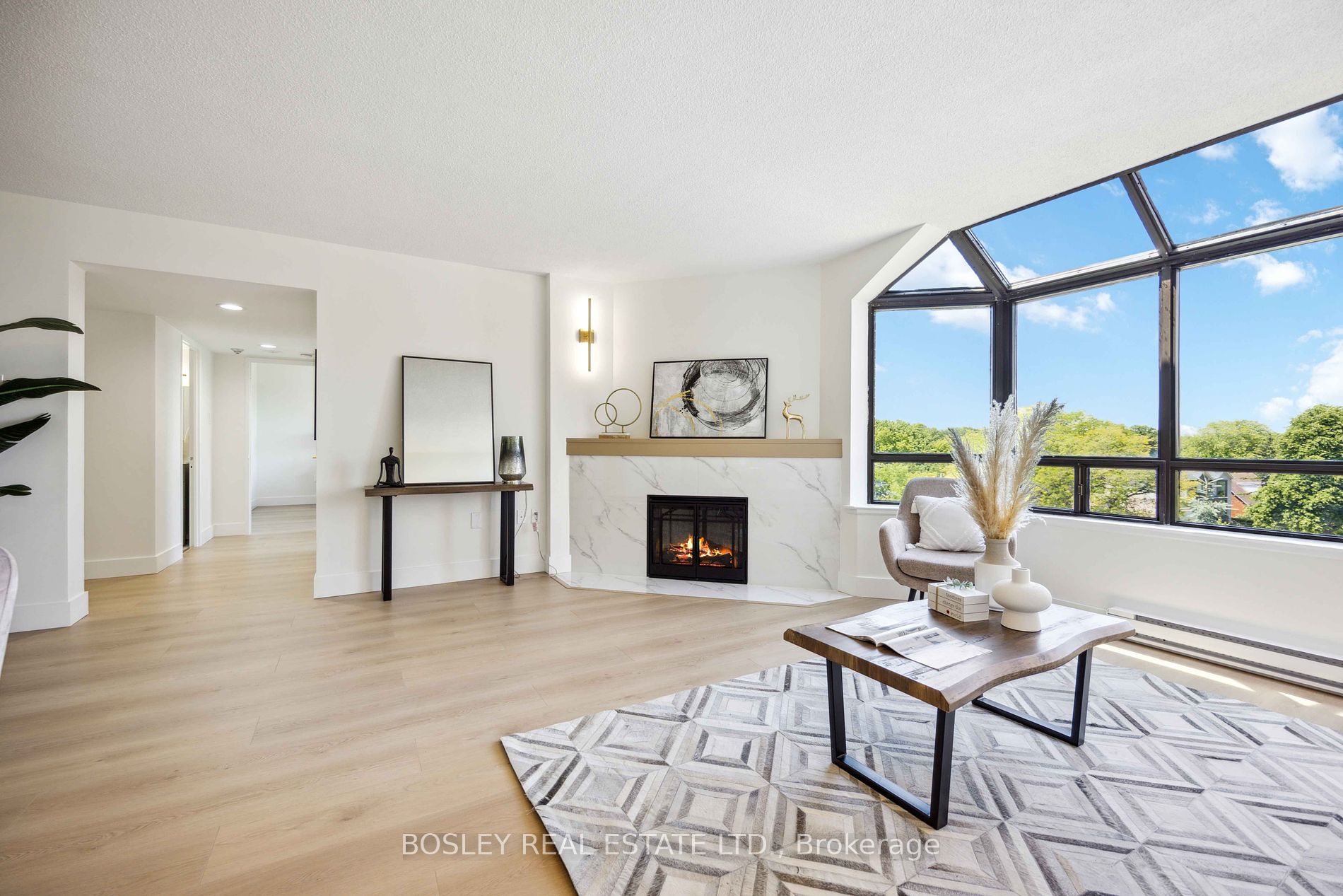 255 The Donway W, #523