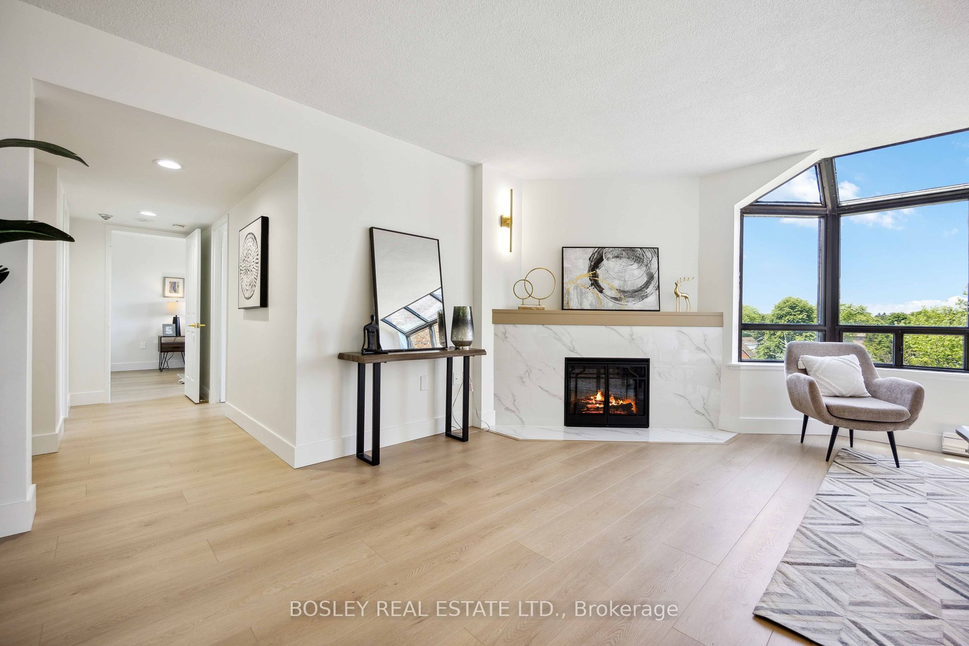 255 The Donway W, #523