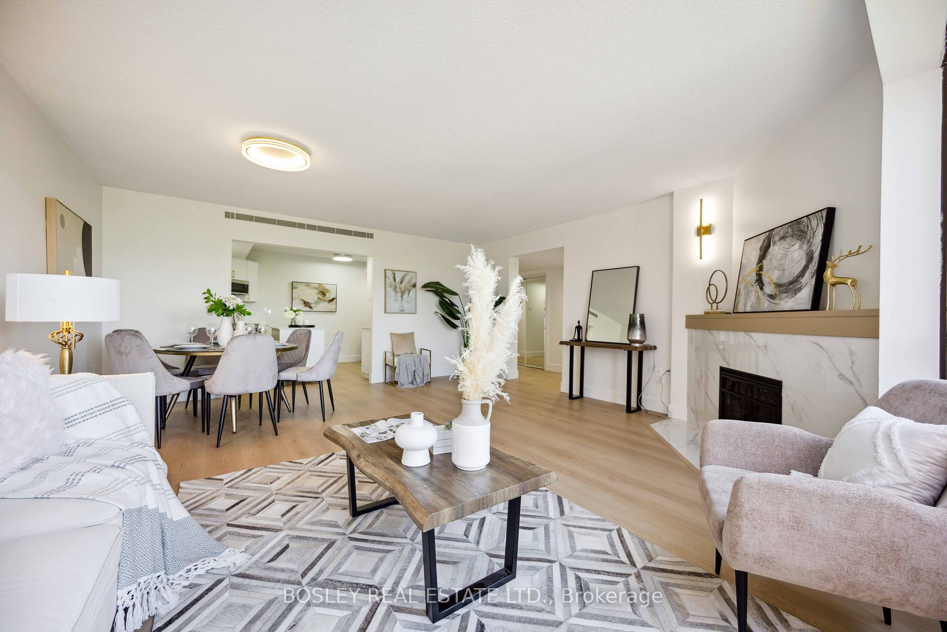 255 The Donway W, #523
